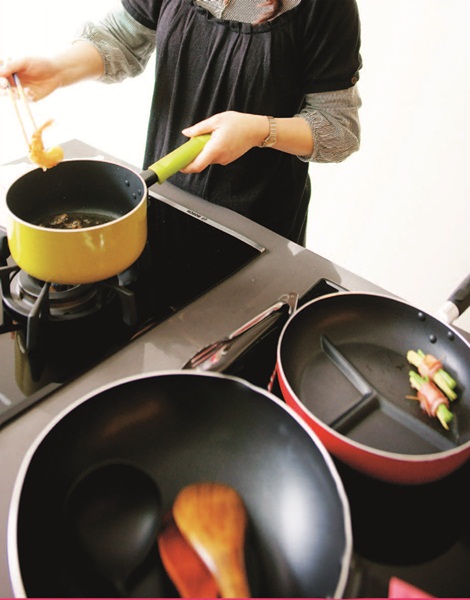 料裡、不沾鍋、便當