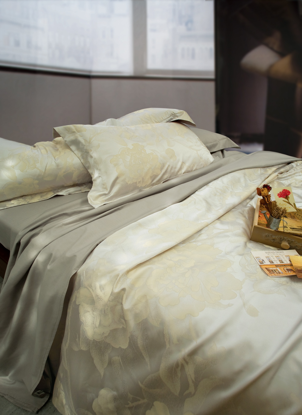 身為台灣最專業、擁有最多品牌的精品寢具代理商「日比