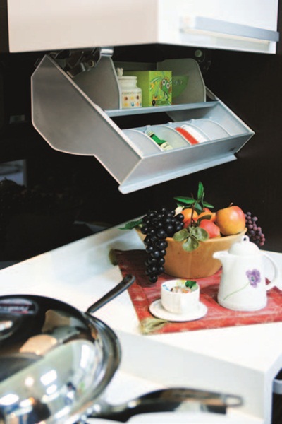 廚具、廚房、導煙機、流理台、廚房收納、水槽