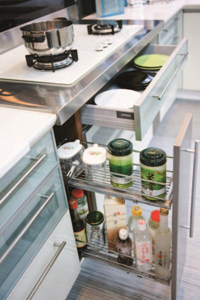 廚具、廚房、導煙機、流理台、廚房收納、水槽