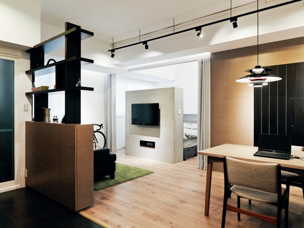 只有13坪的房子，卻隔成2房1廳，讓小坪數顯得更小。考