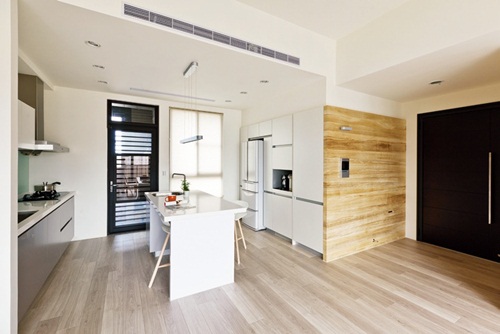 小預算、客變、書牆