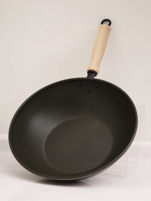 不沾鍋最早是從國外開始引進，因此其特性適合西式料理