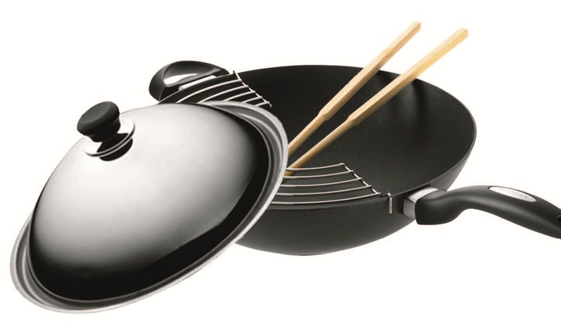 不沾鍋最早是從國外開始引進，因此其特性適合西式料理