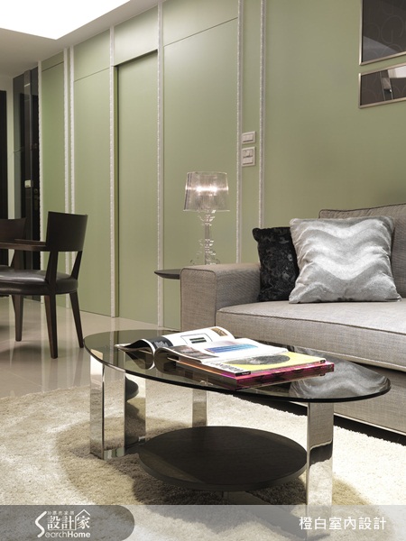 為什麼要把門隱藏起來?是怕太亂、太醜、太小、風水問題、空間完整性?來看設計師空間變魔術,讓醜醜的門變美麗,不想讓人家進去的空間悄悄隱藏起來的方法!