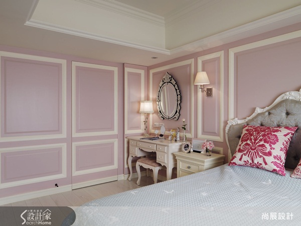 為什麼要把門隱藏起來?是怕太亂、太醜、太小、風水問題、空間完整性?來看設計師空間變魔術,讓醜醜的門變美麗,不想讓人家進去的空間悄悄隱藏起來的方法!