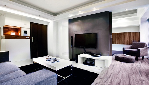 客變、發包、監工、風格、預算 