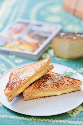 早上九時半，來到Winnie口中那位在台北新店山上的家，