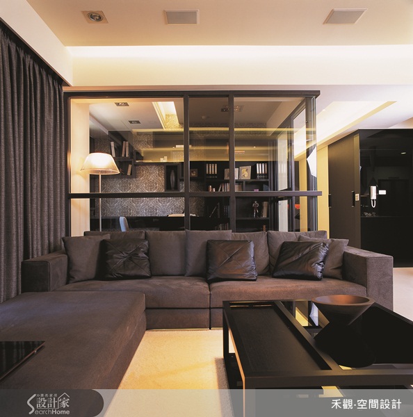 深色系、顏色配置、黑鏡