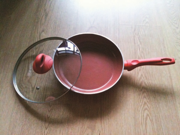 煎煮食物所產生的沾鍋問題,曾經困擾許多媽媽婆婆們,