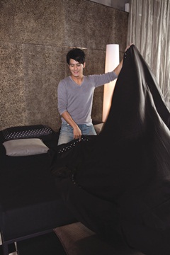 每個人平均睡眠的時間約為8小時，佔了一天中的1/3，因