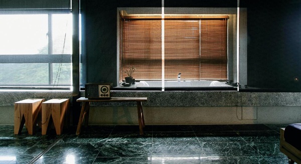 關於水，我們總有許多想像，它也創造了不同的表情呈現