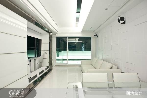 本案原為單層、三間式格局，由於只有屋主夫婦倆居住，