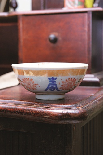 今年時尚潮流往回走，復古大行其道！除了服裝和居家佈