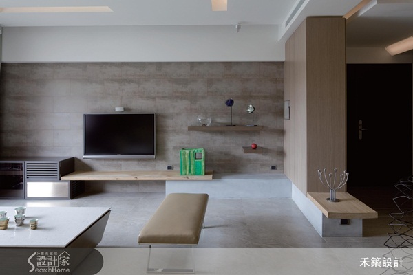 隔間意味著空間的區隔，但不一定是完整的隔牆以封閉式