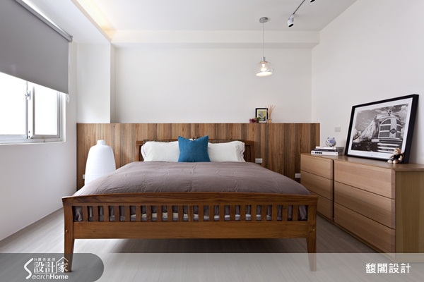 一對年輕的夫妻，在迎接新生命到來的同時，也一邊建構