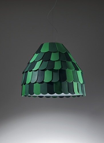 瓦片可以築起一幢房子,當然也能夠成就出一盞美麗的燈