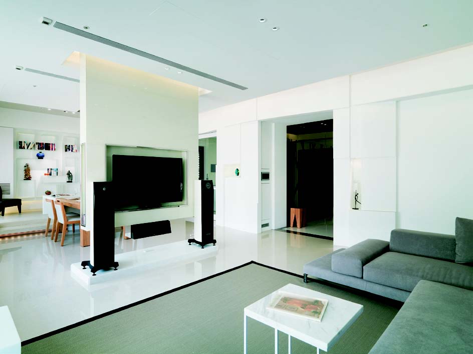 最近為了將家中超過20年的老屋重新翻修，余小姐可是找