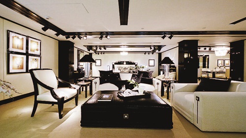 水晶飾品LALIQUE，推出啟發於裝飾藝術Art Deco的家具