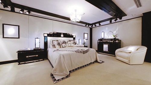 水晶飾品LALIQUE，推出啟發於裝飾藝術Art Deco的家具