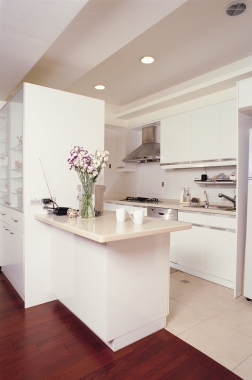 水槽排水管要隨時注意不可漏水，否則污水外漏，會造成