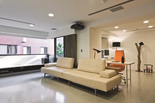 如何讓居住的場所成為充分享受生活樂趣的地方?在還原