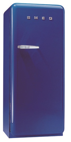 比起現代家電，老家電的線條不僅特別安靜、乾淨，還能