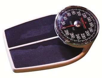 比起現代家電，老家電的線條不僅特別安靜、乾淨，還能