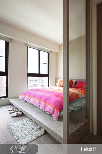 平時從事科技業的屋主，在規劃自己的新居時，卻不走向