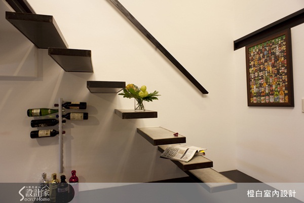 以充滿年輕活力的Loft概念為空間定調,開展居家空間的