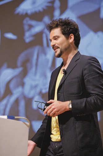 出生於西班牙馬德里的Jaime Hayon是近年來設計界最矚