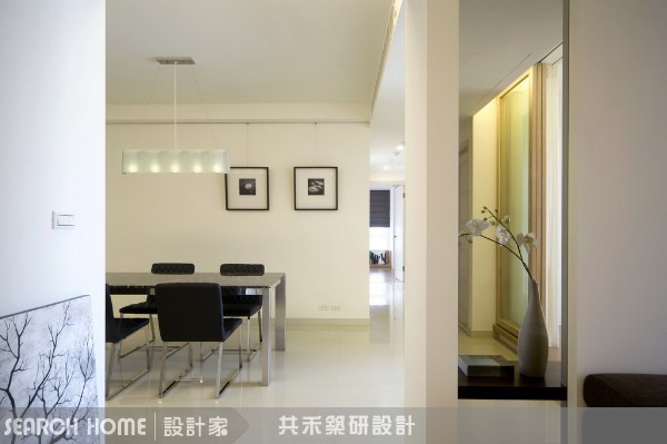 常言道:「簡即是繁」,居家規劃亦不需要雕樑畫棟或是