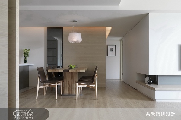 常言道:「簡即是繁」,居家規劃亦不需要雕樑畫棟或是