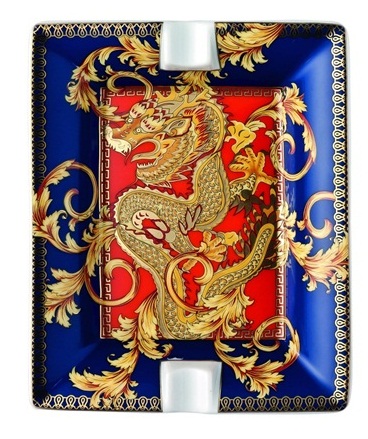 龍大概是東方神話中最具傳奇色彩的動物代表了吧!以龍