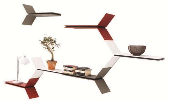 一般在選配現成櫃體時,重點不在量多,而是選擇1~2件