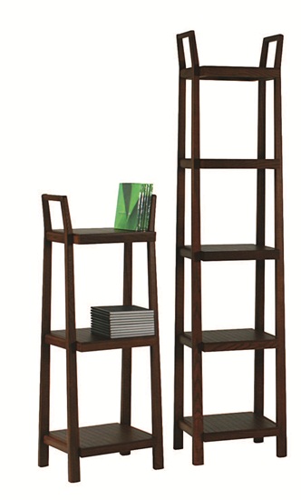 一般在選配現成櫃體時,重點不在量多,而是選擇1~2件