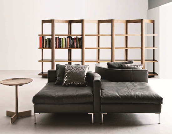 一般在選配現成櫃體時,重點不在量多,而是選擇1~2件