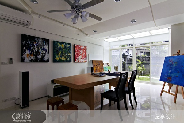 屋主買下這間超過35年的透天厝之後，期望能藉由房子的