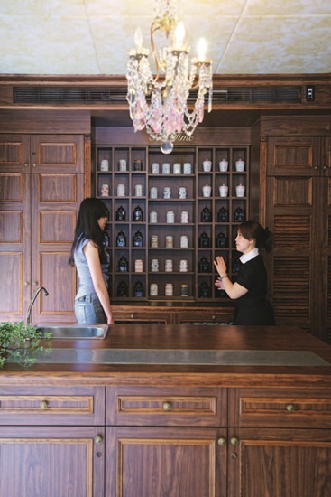 想像中Vivienne Westwood的品牌公關,可能有一點點個