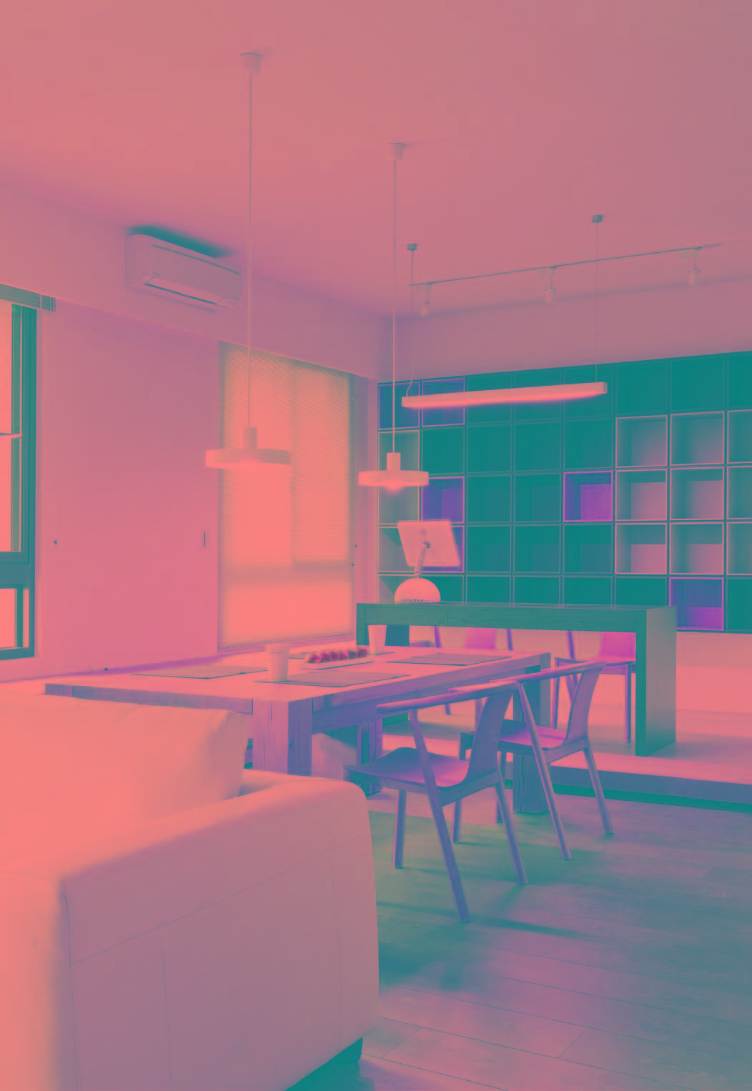 空間焦點 白色雙人沙發。客廳、廚房、餐廳、書房整合