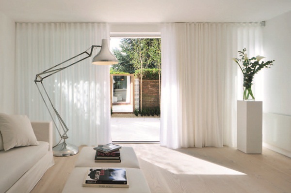 本案位於英國倫敦海格特Highgate地區中心，是一個從70