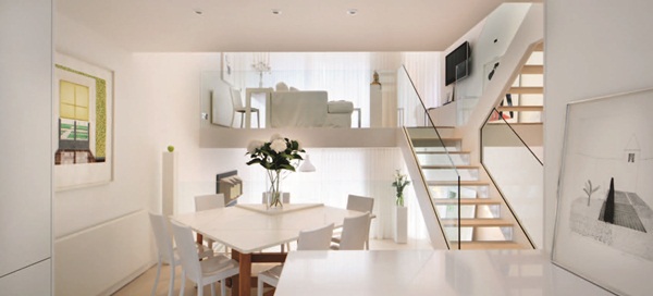 本案位於英國倫敦海格特Highgate地區中心，是一個從70