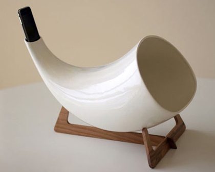 來自義大利100％純手工，並展現古典質樸，名為海神號