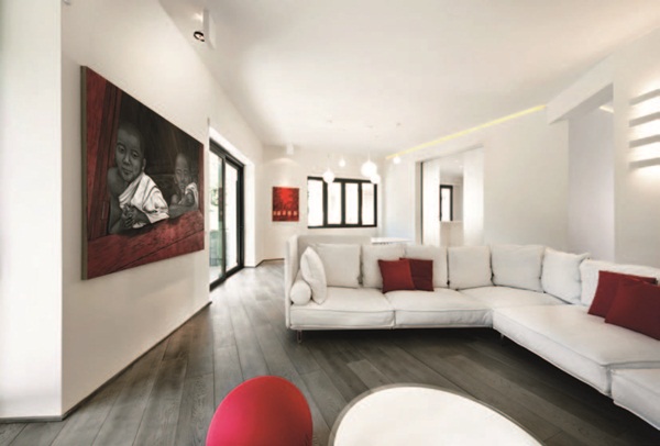 這間奢華的公寓住宅C e l i o Apartment,座落於義大