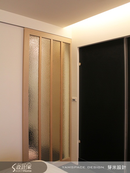 對於住在小套房的人而言，能夠讓空間顯得越寬敞，越能