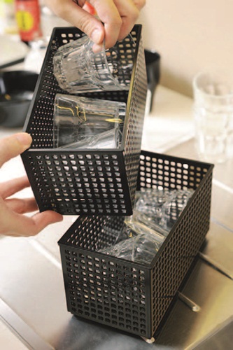 「隱」顧名思義就是隱藏式的美型收納設計,隱藏收納和