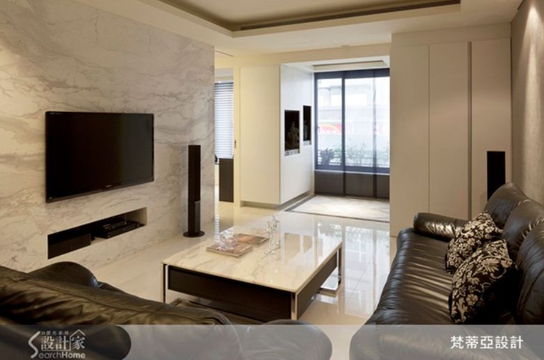 對於新居的期待，男主人徧愛大理石材，女主人希望強調