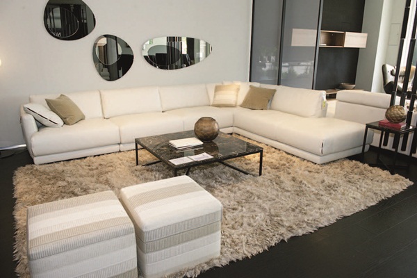 看準南部持續高漲的精品買氣,全球皮革沙發領導品牌NA