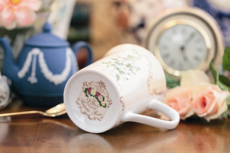 英國人出了名的愛喝茶，各類精緻美好茶具組讓下午茶時