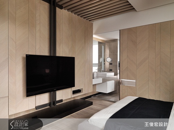 在M型社會中,連建案也趨向M型化。不是超小住宅,就是